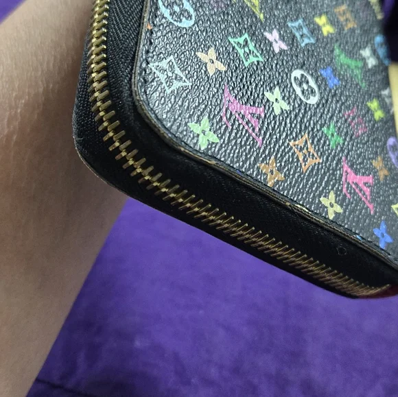 Louis Vuitton Murakami Zippy Black Multicolor Wallet - Picture 3 of 16